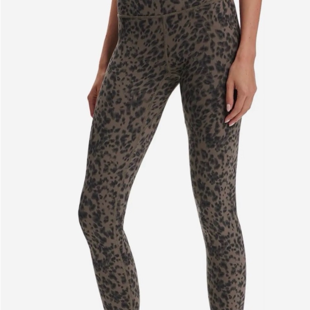 Varley Charcoal and Black Patterned Apparel